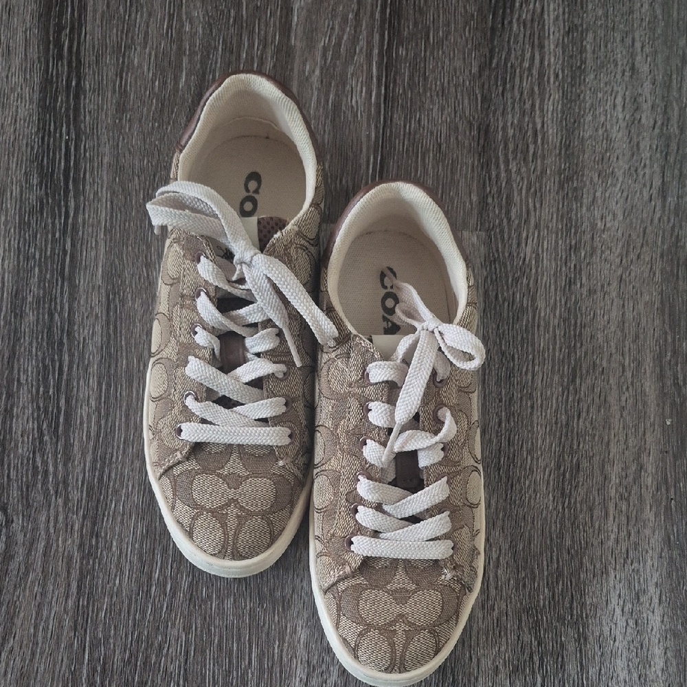 Coach Beige Fabric Interior Size 5B